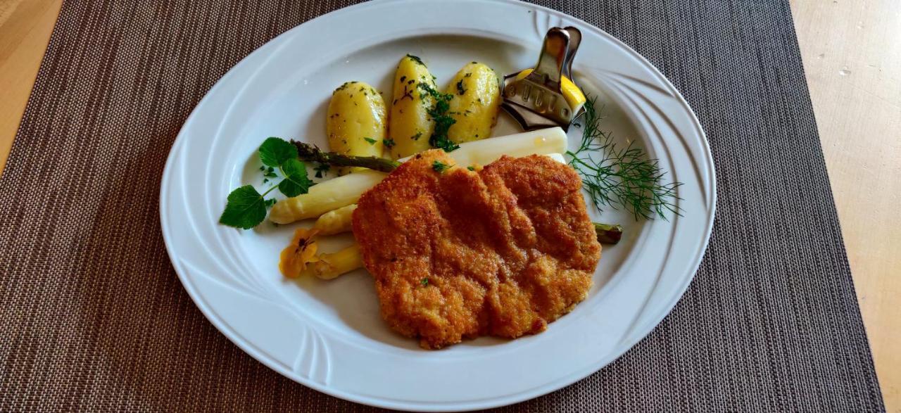Klingenberg Hotel Neue Hoehe מראה חיצוני תמונה