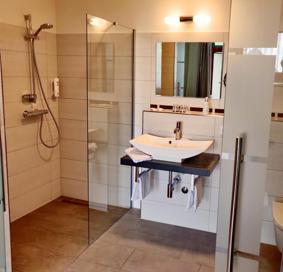 Klingenberg Hotel Neue Hoehe מראה חיצוני תמונה