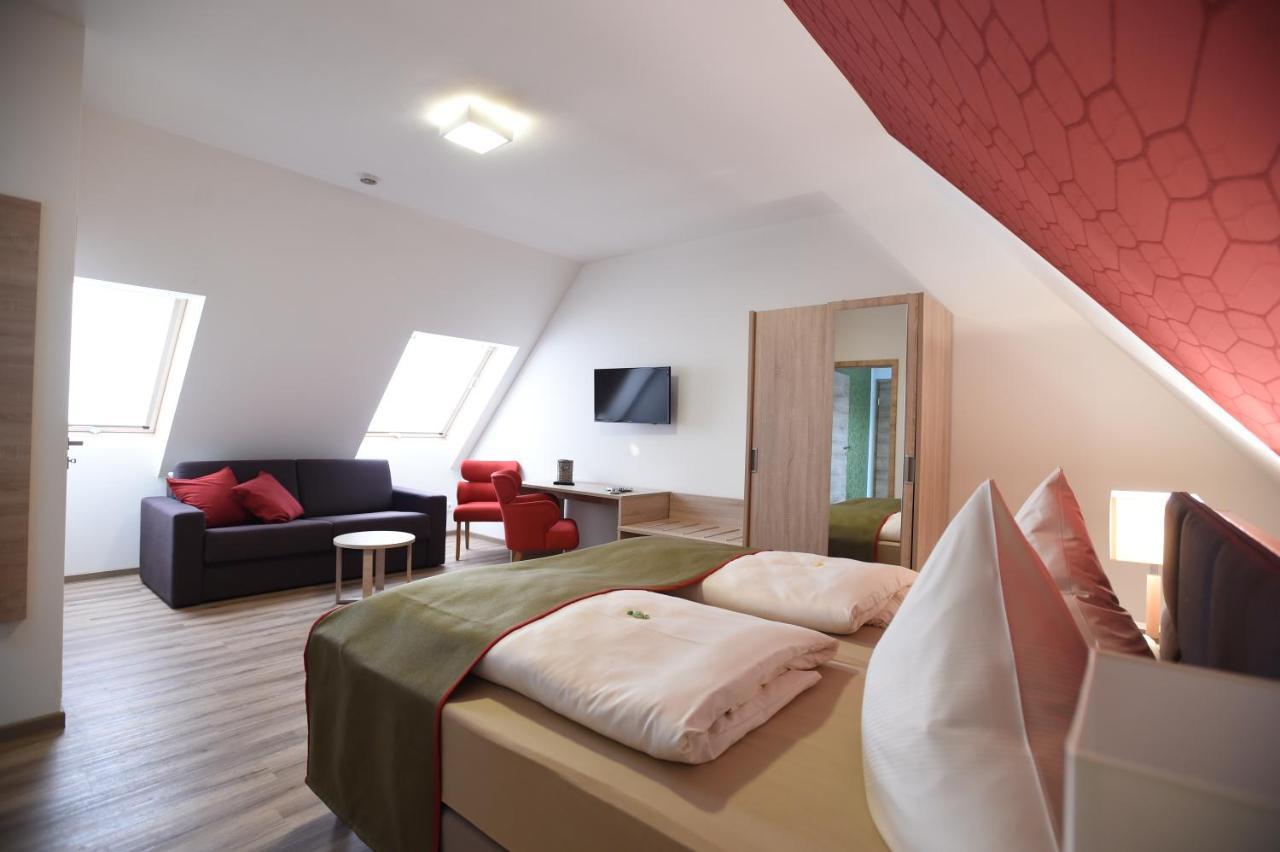 Klingenberg Hotel Neue Hoehe מראה חיצוני תמונה