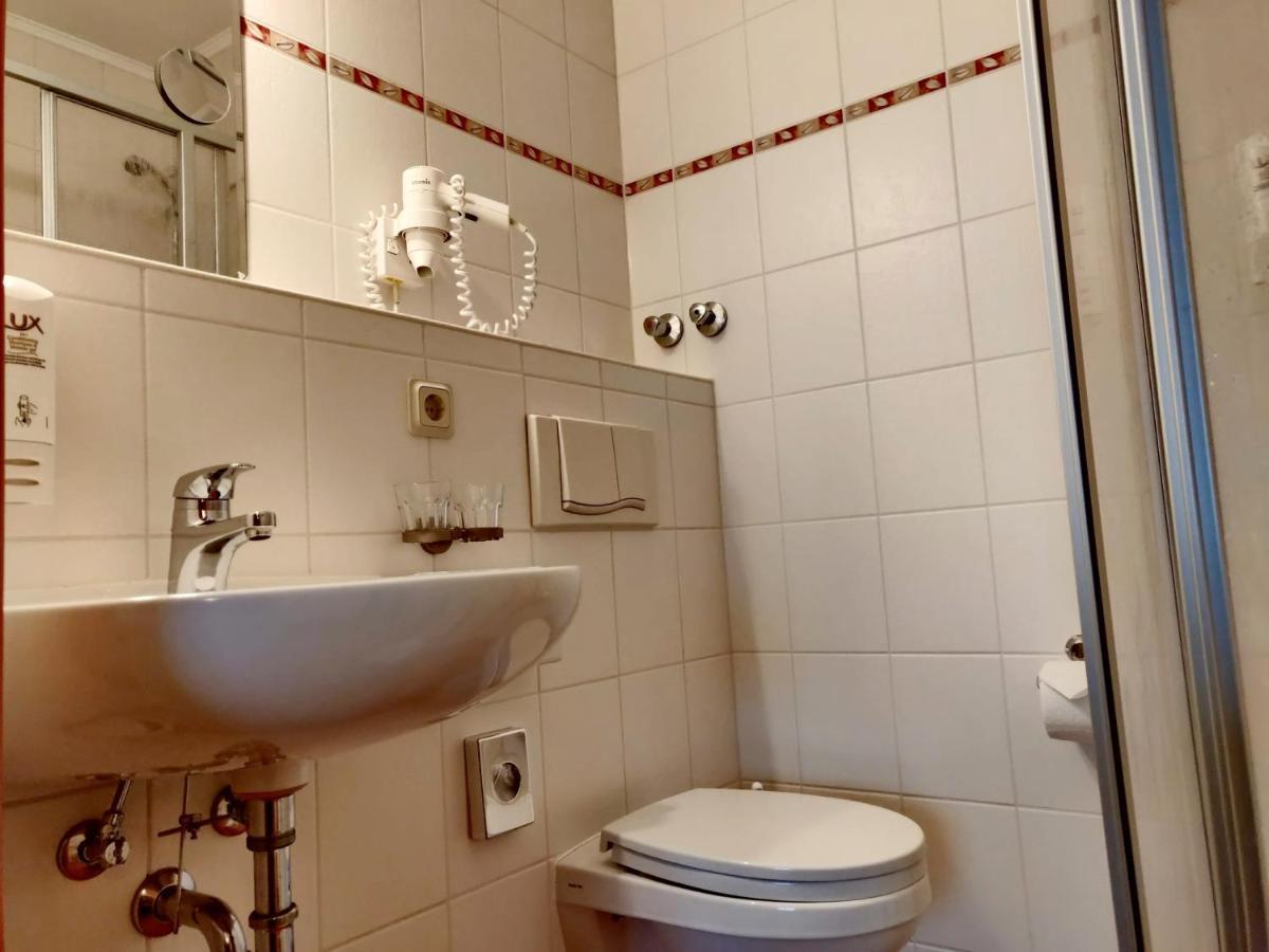 Klingenberg Hotel Neue Hoehe מראה חיצוני תמונה