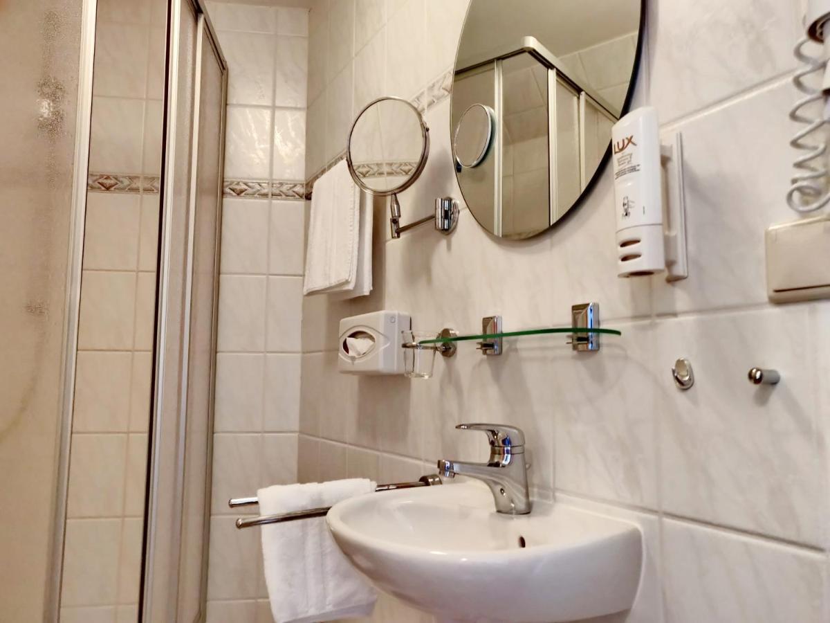 Klingenberg Hotel Neue Hoehe מראה חיצוני תמונה
