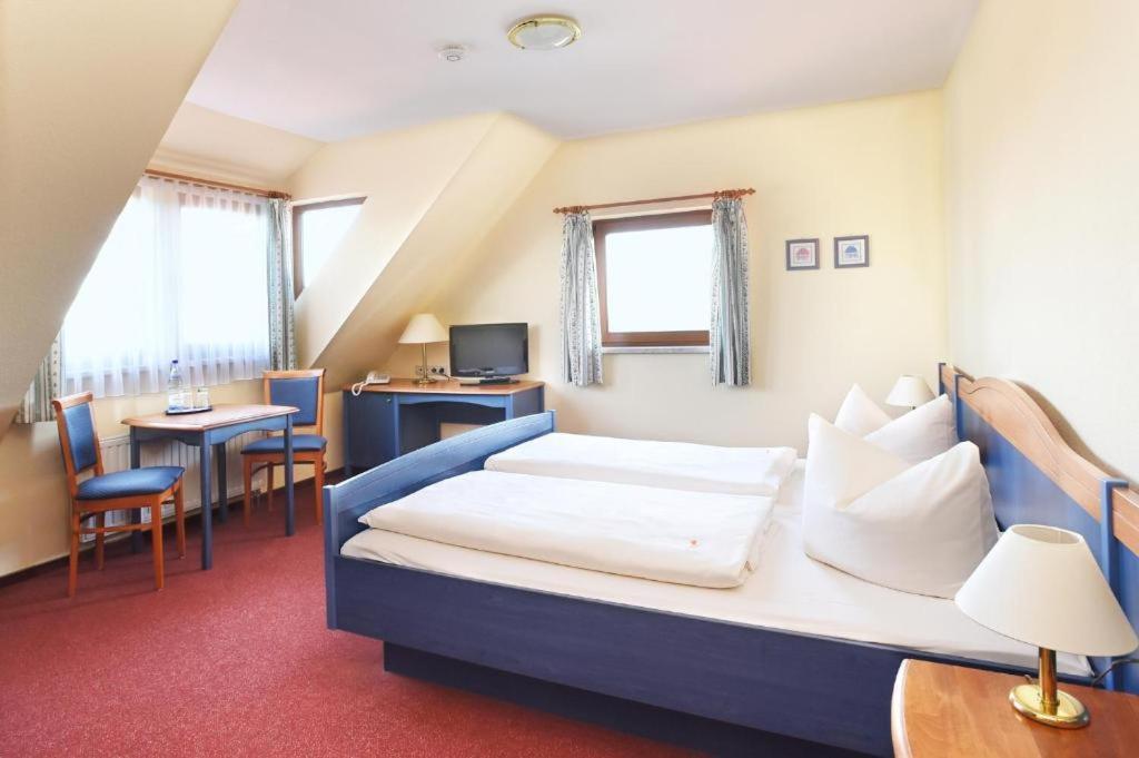 Klingenberg Hotel Neue Hoehe מראה חיצוני תמונה